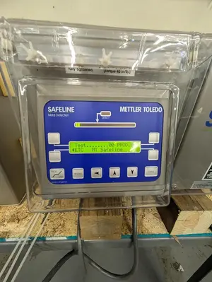 USED METTLER TOLEDO ZPMFZ/150/SS/CERT/300/300/HD/V3/1M/OPT1