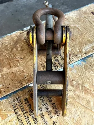 USED CAMLOCK WLL-2T
