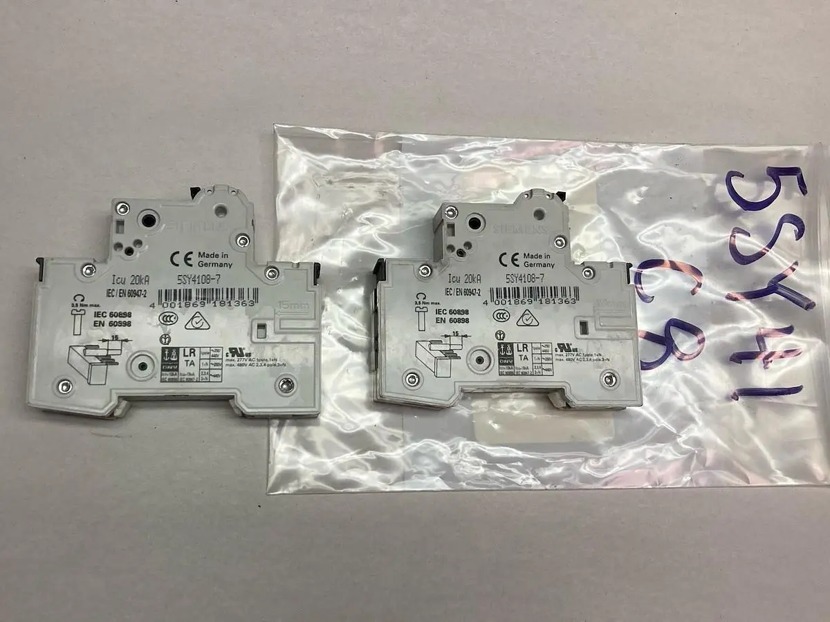 New | in-Stock SIEMENS 5SY4108-7 Miscellaneous Equipment (Electrical & Power) | Surplus Asset Holdings #1193107