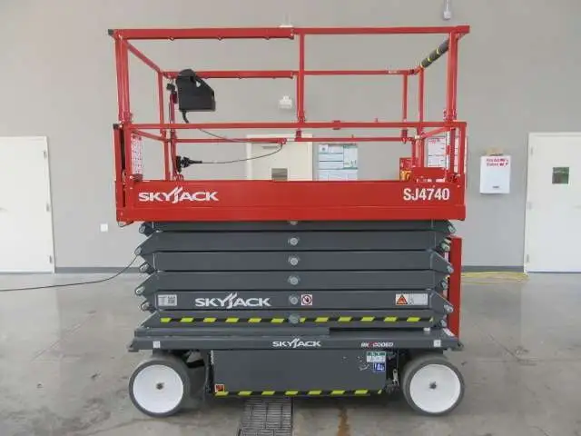 USED 2024 Skyjack SJ4740