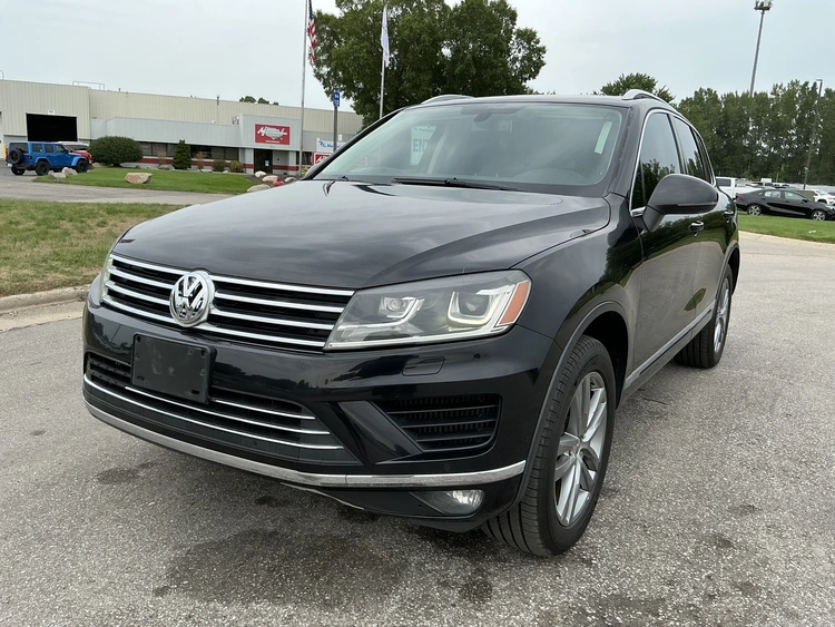 Used 2015 VOLKSWAGEN TOUAREG SUVs Michigan US | Miedema Asset Management Group #1423567