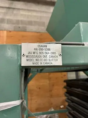 Incline Conveyor Belt with Shredder