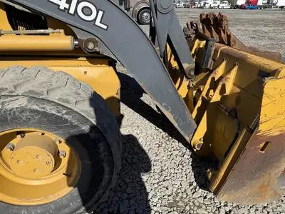 USED 2017 JOHN DEERE 410L
