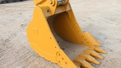 USED 2023 Caterpillar 320