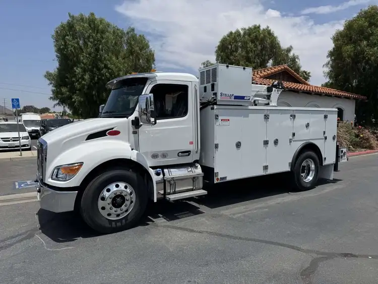 New | in-Stock 2026 PETERBILT 537 Service & Utility Trucks California US | Commerce Truck Equipment Sales #1548791