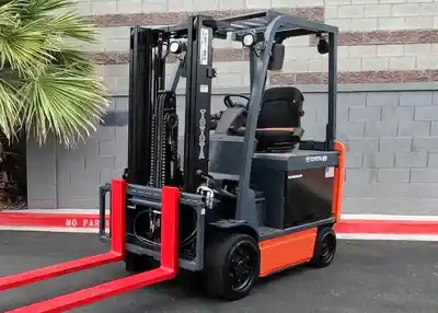 USED 2020 TOYOTA 8FBCU30