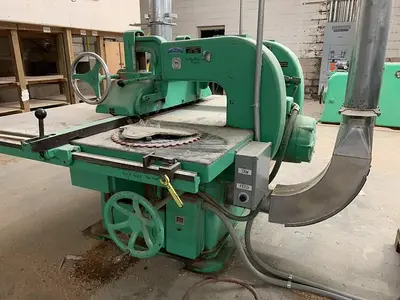 USED EKSTROM-CARLSON "E" STRAIGHT-LINE RIPSAW