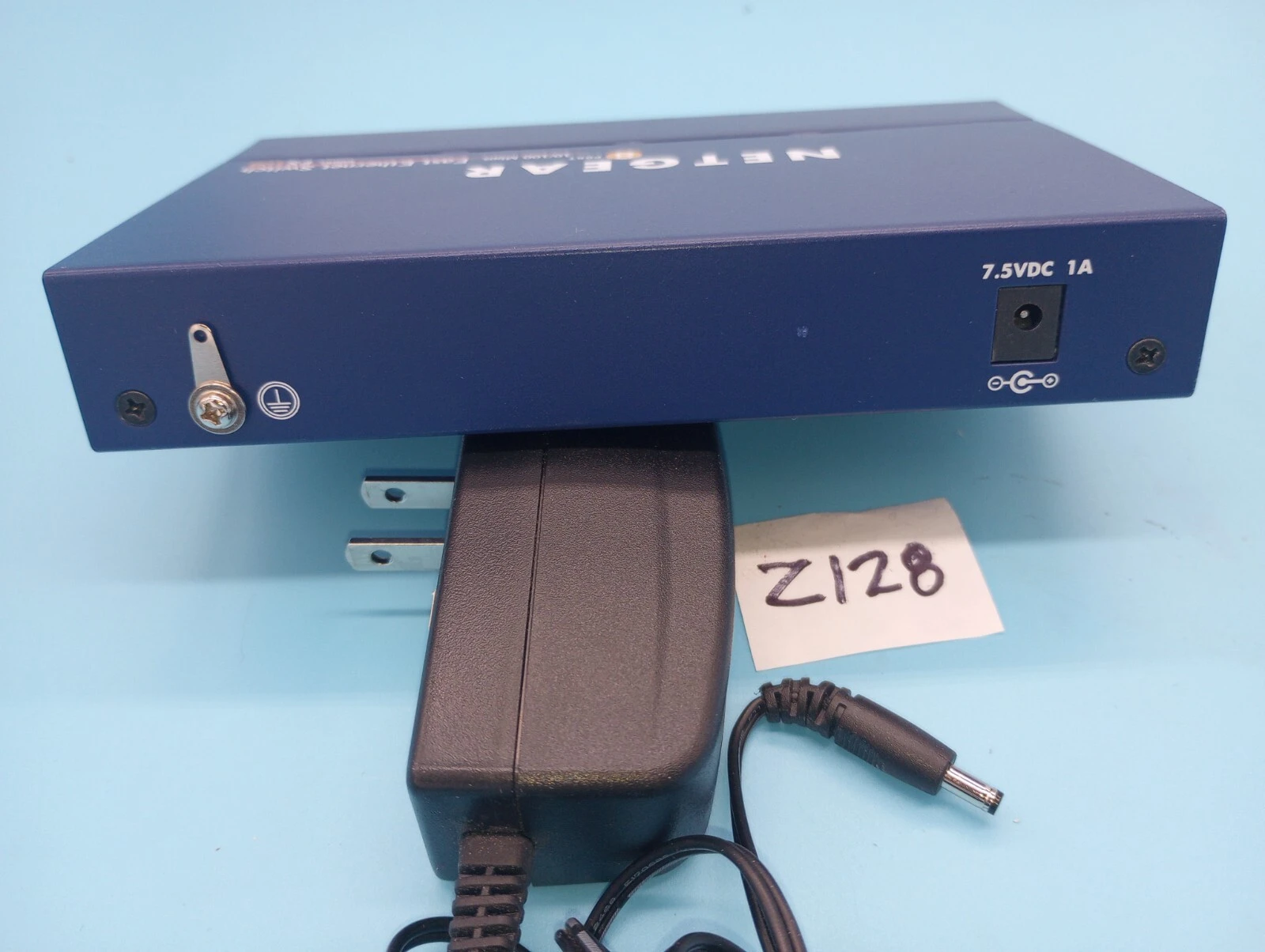 USED NETGEAR NETGEAR FS108