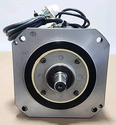 USED Yaskawa SGMDH-12A2A-YR13