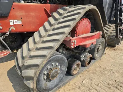 USED 2014 VERSATILE 450DT
