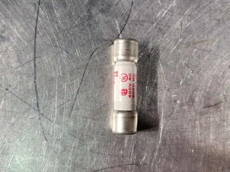 Used FERRAZ SHAWMUT ATM6 Misc Electrical & Power Parts British Columbia CA | Lenmark #250981
