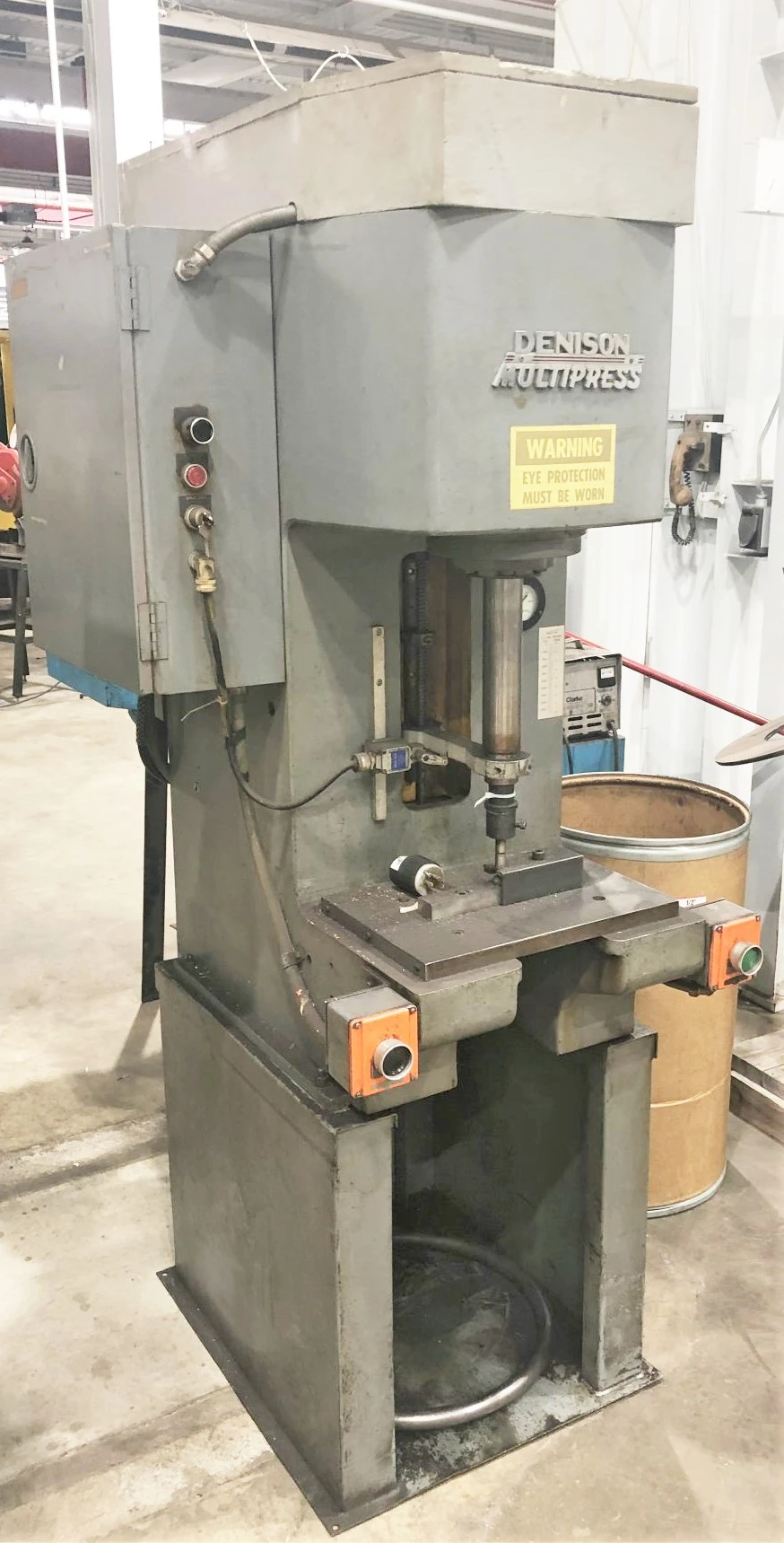 USED DENISON MULTIPRESS DENISON MULTIPRESS SO87MC204FSD267D210S206 PRESS