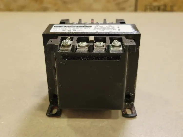 Used SIEMENS MT0100A Transformers British Columbia CA | Lenmark #265189