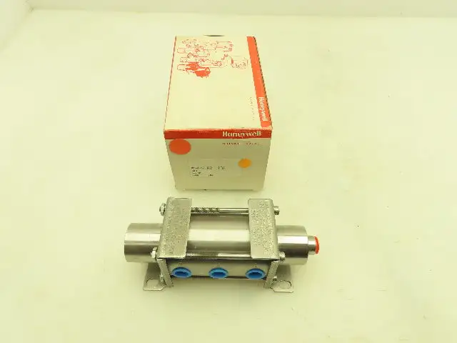Honeywell Skinner H9101 Pneumatic Spool Valve 5/2 200 PSI 1/4" NPT Stainless