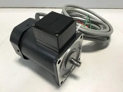 USED ORIENTAL MOTOR 5IK90GU-STF