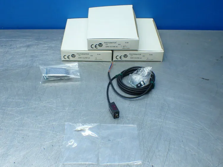 New | in-Stock ALLENBRADLEY 42KBU2LPSNA2 Photoelectric Sensors Ohio US | HGR 24 #864700