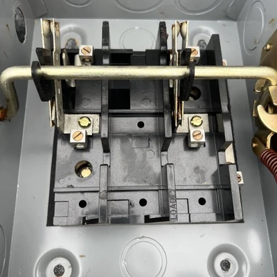 Used Westinghouse GF-322N Misc Industrial Equipment California US | Davliegogo LLC #1710075