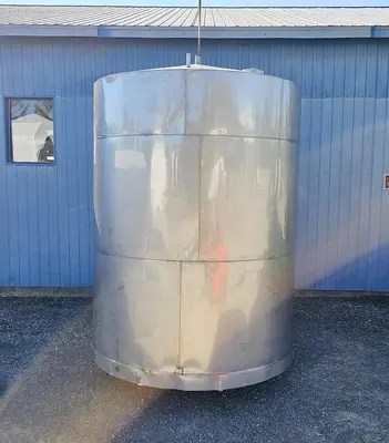 Used 3400 Gallon Tank, Stainless Steel