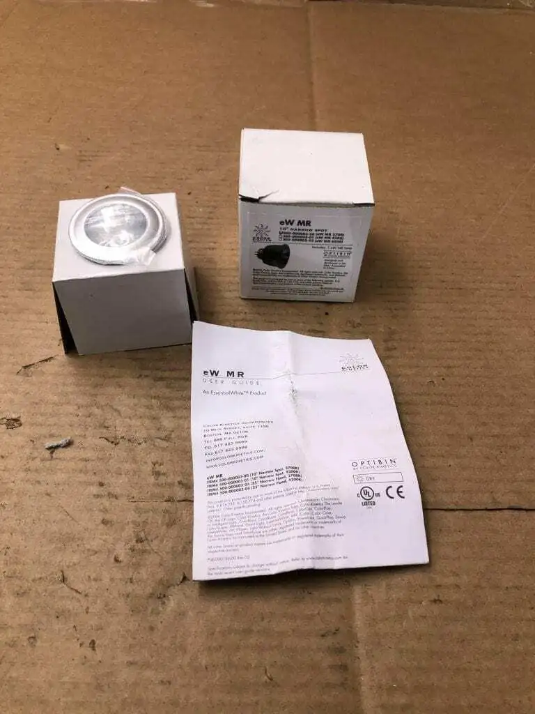 PHILIPS Color Kinetics 500-000003-00 10° Narrow Spot eW NR Lamp 2700k -NIB
