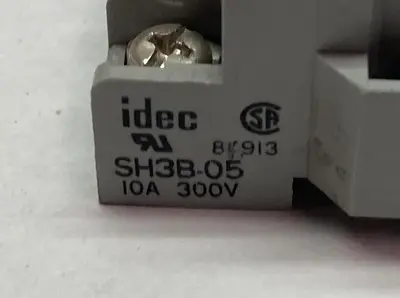 New | in-Stock IDEC SH3B-05 Miscellaneous Equipment (Electrical & Power) | Surplus Asset Holdings #1192091