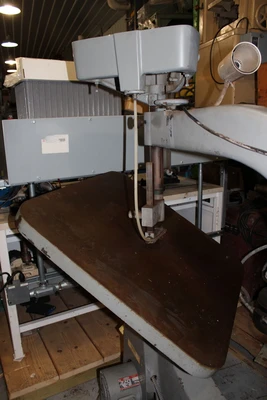 USED OLIVER 273-D