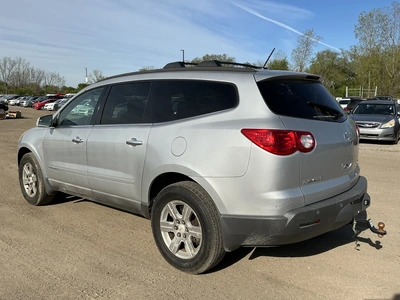 USED 2009 CHEVROLET TRAVERSE
