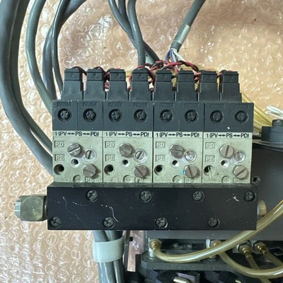 USED Universal Instruments 44295103
