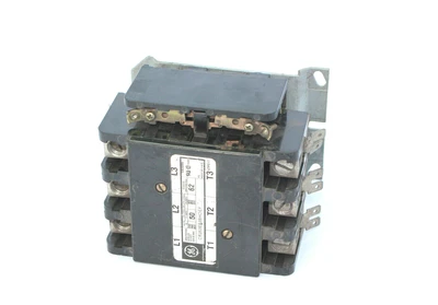 Used General Electric CR353EE3BHOEF Circuit Breakers California US | Davliegogo LLC #1705481