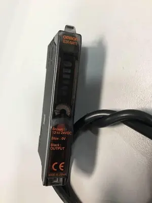 USED OMRON E3X-NA11