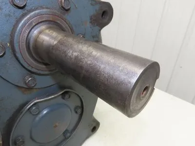 Shaft Mount Reducer 12.7:1 Ratio Gearbox 138 RPM Screw Conveyor Drive