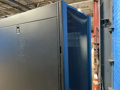 Used APC _UNKNOWN_ Cabinets Ohio US | HGR 24 #1787264