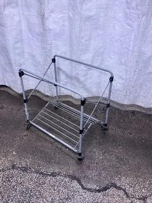 Rubbermaid 8 Bushel X Cart