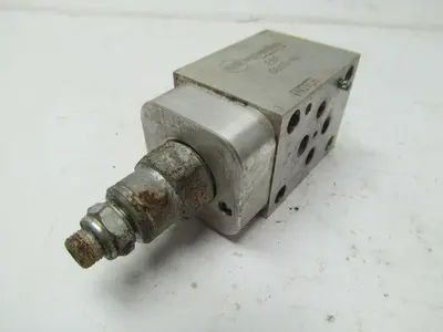 Sun Hydraulics EBP 1 Cavity sandwich body manifold see URL for tech specs