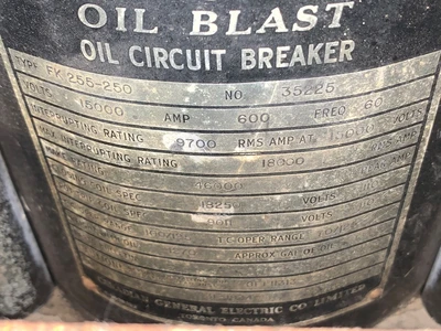 GE FK255-250 Oil Circuit Breaker 600A, 15KV, EO/DO, 110VDC Trip