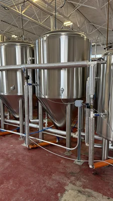 (4) 7 BBL O’Neill Unitank Fermenters (217 Gallon) – Jacketed & Insulated