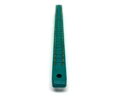 252 25 30 160 | TRK Cinch  Solder Tab Dual Edge Electronic Connector Female - Used