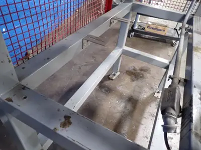 Drop Box Feeder