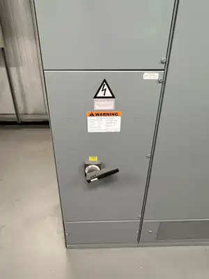 MCC Connect VFD MCC NF3-080X050/NF3-050X050, 600V, 3-Ph, 800A, 3-Section