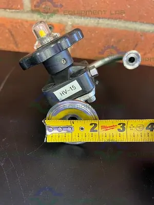 USED ITT PURE-FLO DIAPHRAGM .5-316L-RA20MAX-CWP 150 VALVE W/ 1/2" SANITARY FITTING