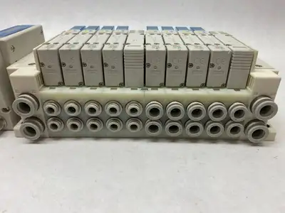 USED SMC ETHERNET POWERLNK MANIFOLD ASSEMBLY, SY5A00-5U1-X350 VALVES