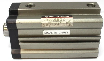 USED SMC CDQ2KB32-45D-XJ