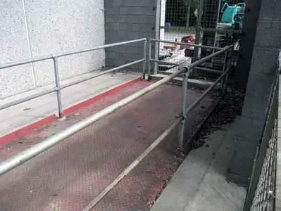 USED ZM LIFTING TABLE 6T