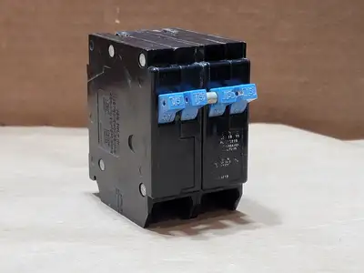 15A, 4 Pole, 120/240V Circuit Breaker