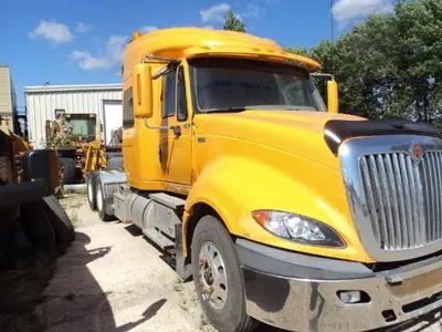Used 2013 INTERNATIONAL PROSTAR Conventional trucks Manitoba CA | Conquest Truck & Auto Sales #1421380