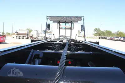 New | in-Stock 2025 MACK MD6 Hooklifts & Roll-Offs Texas US | Roll Off Truck World #1491908