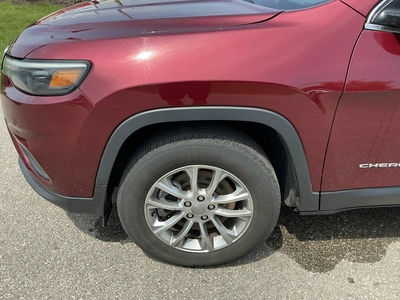 USED 2021 JEEP CHEROKEE