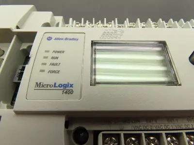Allen Bradley 1766-L32AWA MicroLogix 1400 Controller 32Pt Series B FW 13 -READ