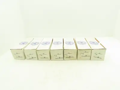 Appleton Electric C125-M Condulet 1-1/4" Mall Iron Type C Unilet Lot of 7