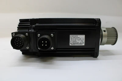USED YASKAWA ELECTRIC SGMSS-25ACA61