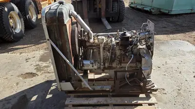 USED CHRYSLER INDUSTRIAL ENGINE IND 251